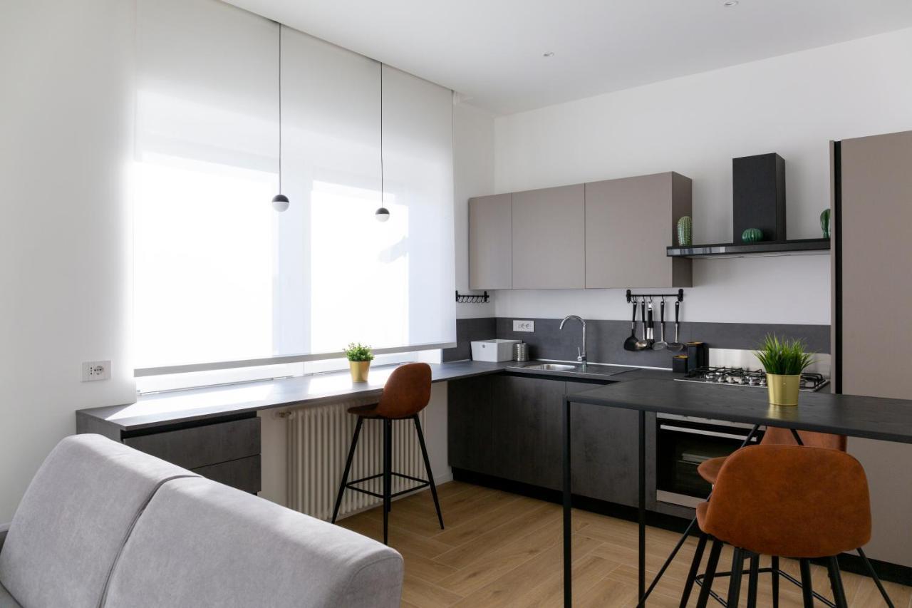 7Th Floor Apartment Foggia Luaran gambar